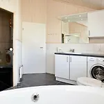 Casa vacanze 8 Person In Gro Enbrode
