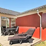 Casa vacanze 8 Person In Gro Enbrode