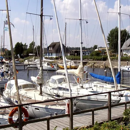 8 Person In Feriehus Großenbrode